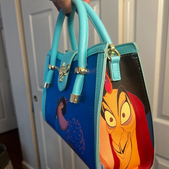 Loungefly Aladdin Crossbody / Handbag - Picture 3 of 4